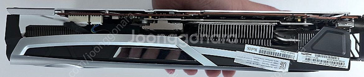 사파이어 라데온 RX 6800XT 니트로+ 그래픽카드--3