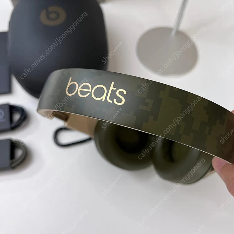 비츠 스튜디오3 한정판 카모 - Beats Studio3 CAMO Collection 이미지