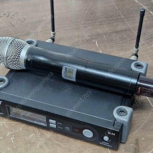 <가격인하> E3 무선마이크 셋(SLX24+BETA87 카피?) 팝니다.