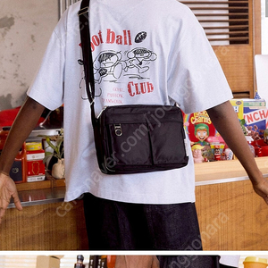 디써티원 Nylon Two Pocket Messenger Bag
