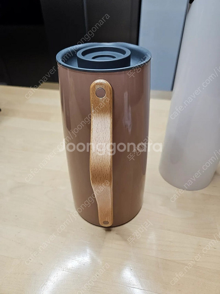 스텔톤 저그 화이트와 스텔톤 엠마저그 세트로 판매해요.--1