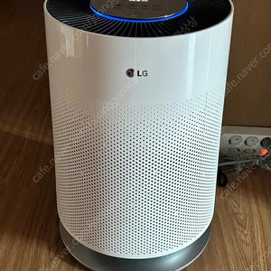 LG 퓨리케어 공기청정기 (AS181DAW) 판매합니다.