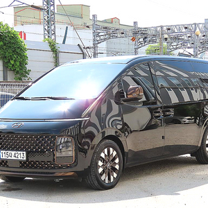 [현대]스타리아 2WD L3.5 라운지 9인승 프레스티지 (9인승) 2022 년 중고차☆전액할부☆중고리스☆첫차☆