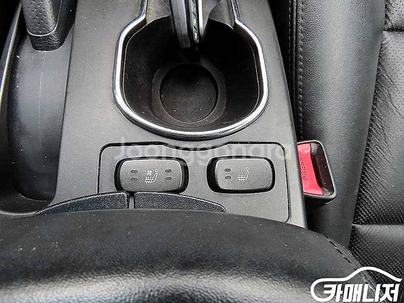 [KG모빌리티(쌍용) ]뉴코란도C 2WD 2.0 CVT...--4