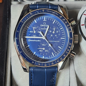 SWATCH 오메가 문스와치 미션투네튜른 시계 팔아요