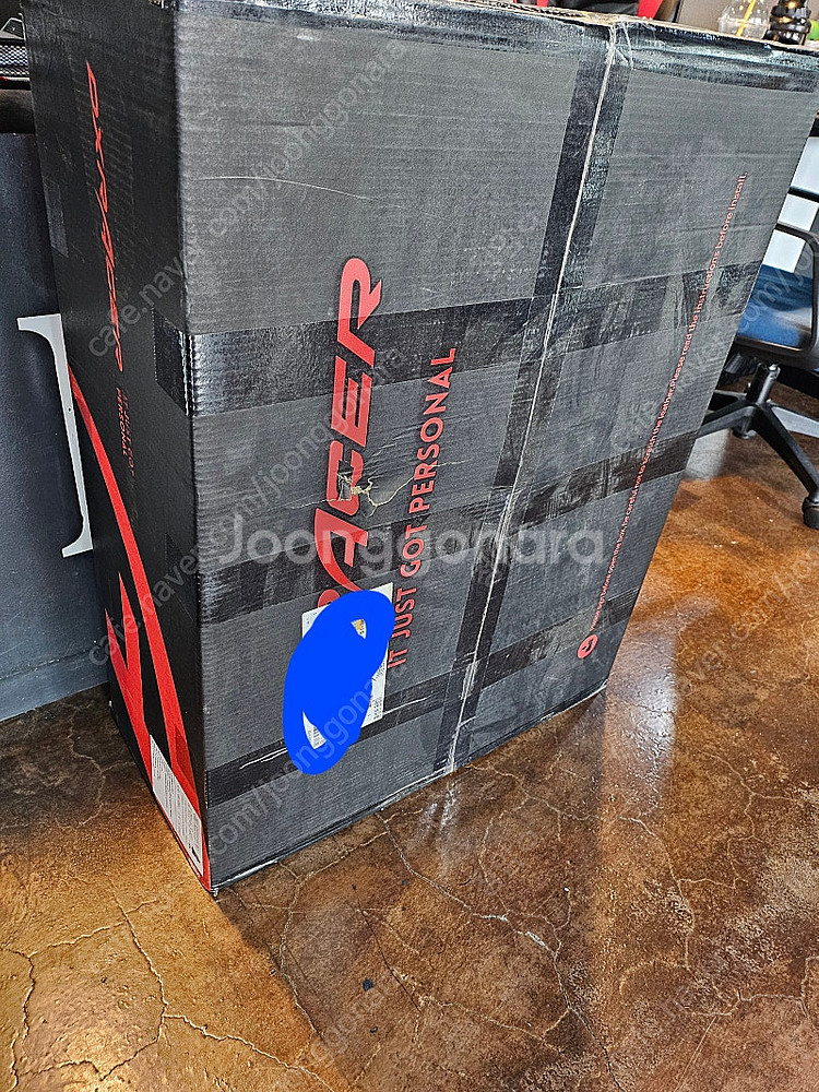 (가격내림)DXRacer 몬스터 에너지 의자 새상품--2
