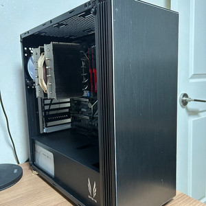 인텔 i9-9900k , Z390 , 32gb 컴퓨터 판매합니다!