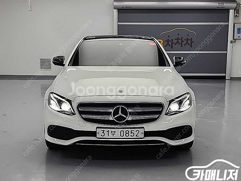 [벤츠]E-클래스 W213 E220d 아방가르드 ★상태...--2