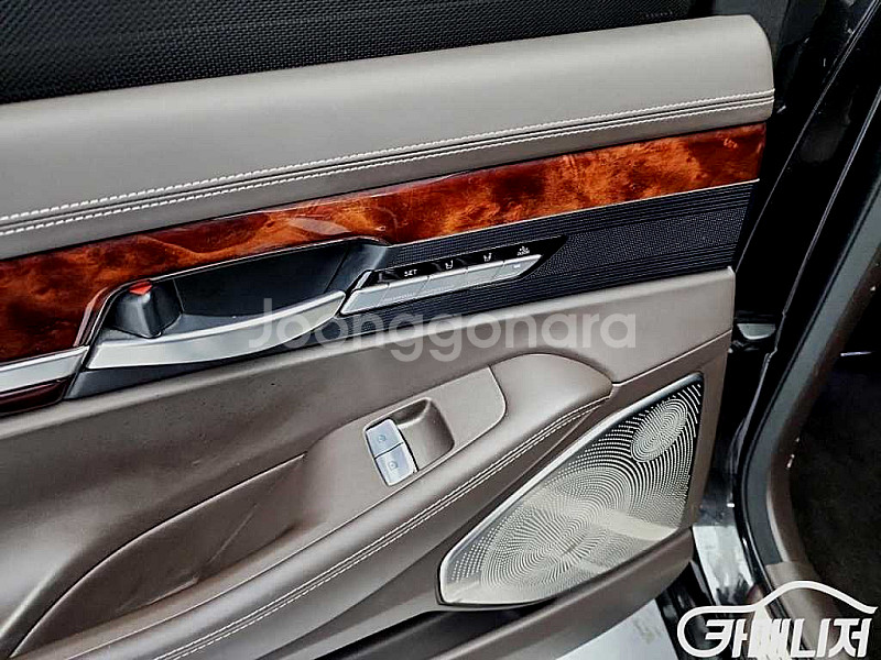 [제네시스]EQ900 5.0 GDI AWD 리무진 (4...--9