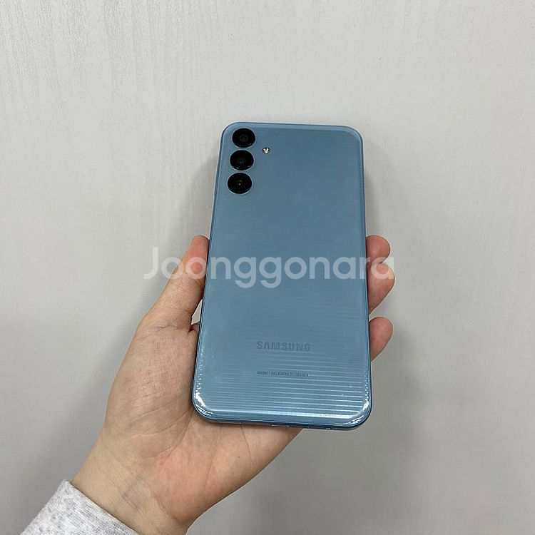 82800 갤럭시 와이드7 128기가 라이트블루 팝니다...--2
