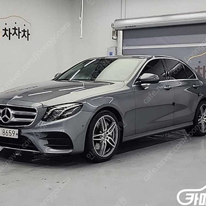 [벤츠]E-클래스 W213 E300 AMG LINE ★상태 좋은 중고차★할부★리스★전액할부★카드★탁송★24시간 상담 가능합니다★