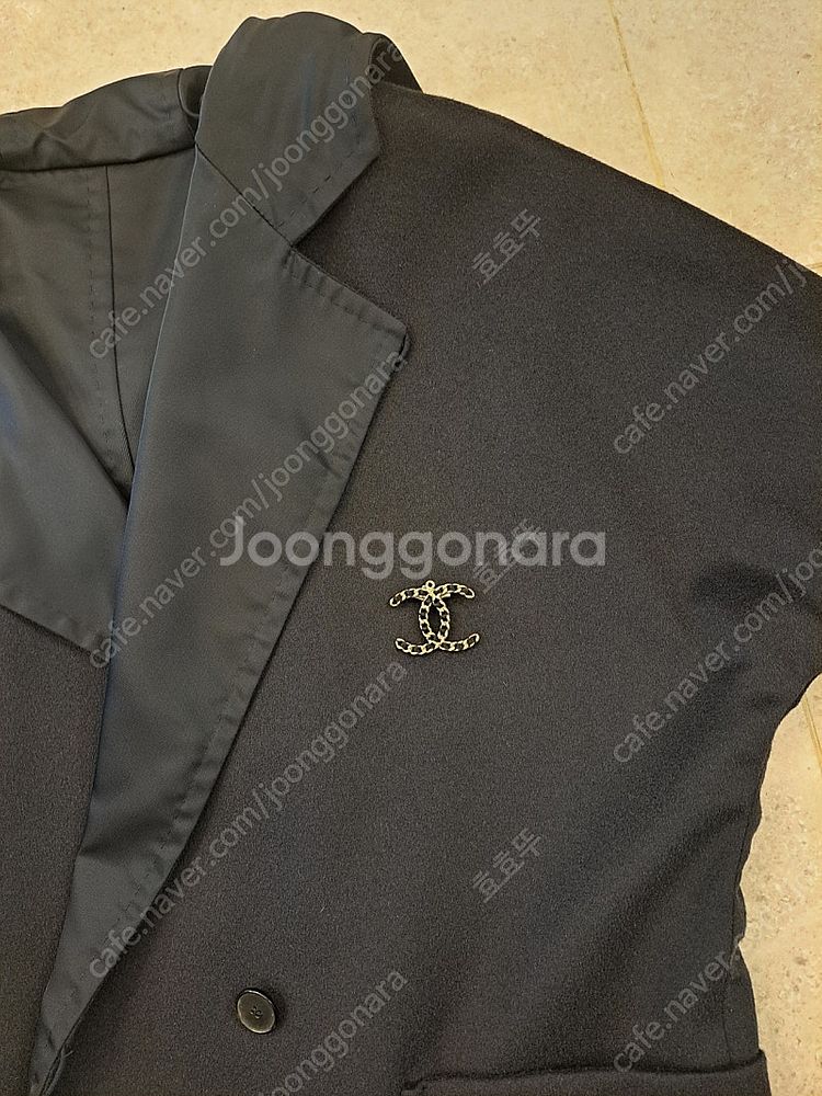 택포) 정품 샤넬 귀걸이 커스텀 로고 체인 브로치--1