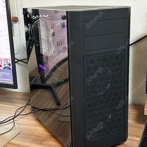 i7 8700 / RTX2070 / 32Gb / 500Gb 게이밍 컴퓨터 본체 판매