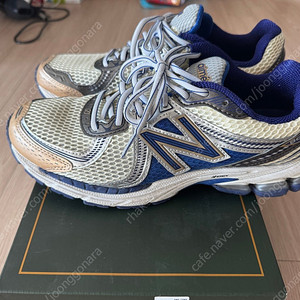 뉴발란스 에임레온도르 860v2 블루 275