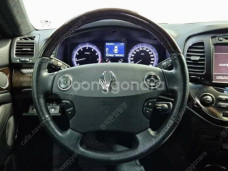KG모빌리티(쌍용) 뉴체어맨W 가솔린 4WD CW600...--8