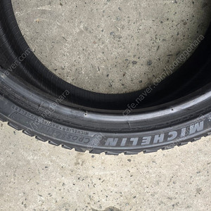 255/35R19 미쉐린 cc2