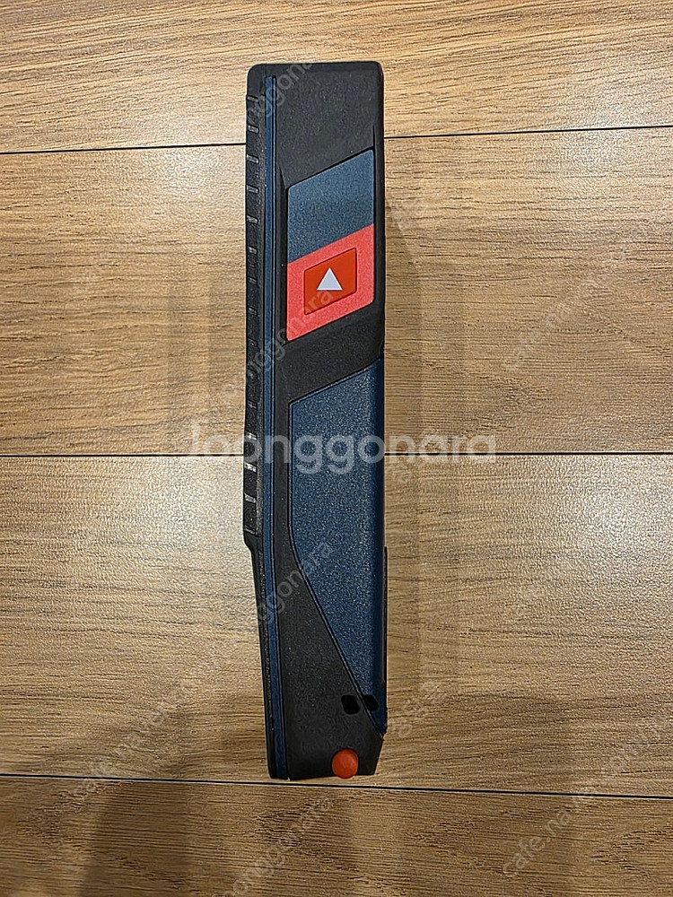 보쉬 GLM100-25C 레이저 거리측정기 판매합니다--4