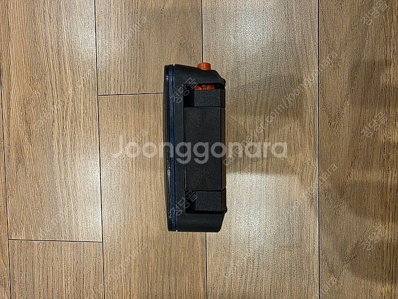 보쉬 GLM100-25C 레이저 거리측정기 판매합니다--6
