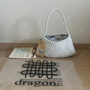 (새상품)드래곤디퓨전 로잔나 화이트