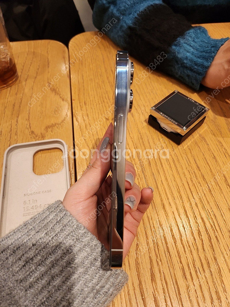 아이폰14프로 128gb 화이트 자급제--4