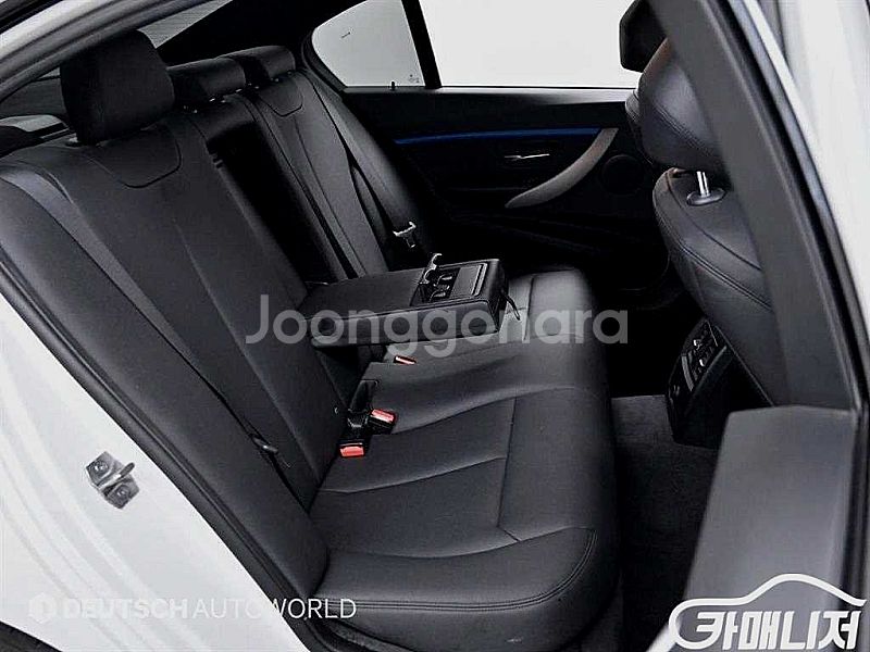3시리즈 (F30) 320i M 스포츠 2016 년 중...--3