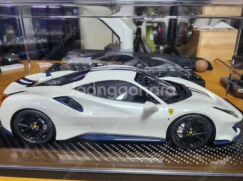BBR 페라리 488 피스타 화이트 1:18 자동차 다...--3