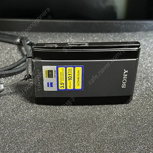 소니 사이버샷 DSC-T300 빈티지 디카 팝니다!