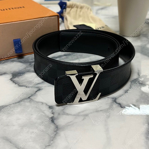 [100] 루이비통 LV 이니셜 다미에 남성 벨트
