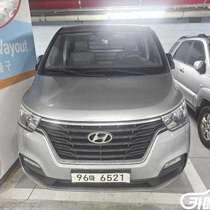 [현대]더 뉴 그랜드 스타렉스 2WD 밴 3인승 스마트 2018 년 중고차☆전액할부☆중고리스☆첫차☆