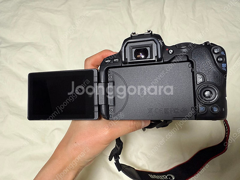 캐논EOS 200D 블랙 + 팬케익렌즈--5