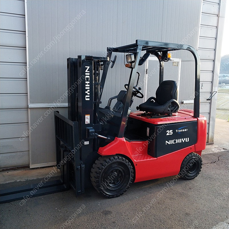 니찌유 전기식 전동지게차 2.5톤 싸이드쉬프트장착 3단4000MM 2019년식 FB25-77[신차수준]전기식 이미지