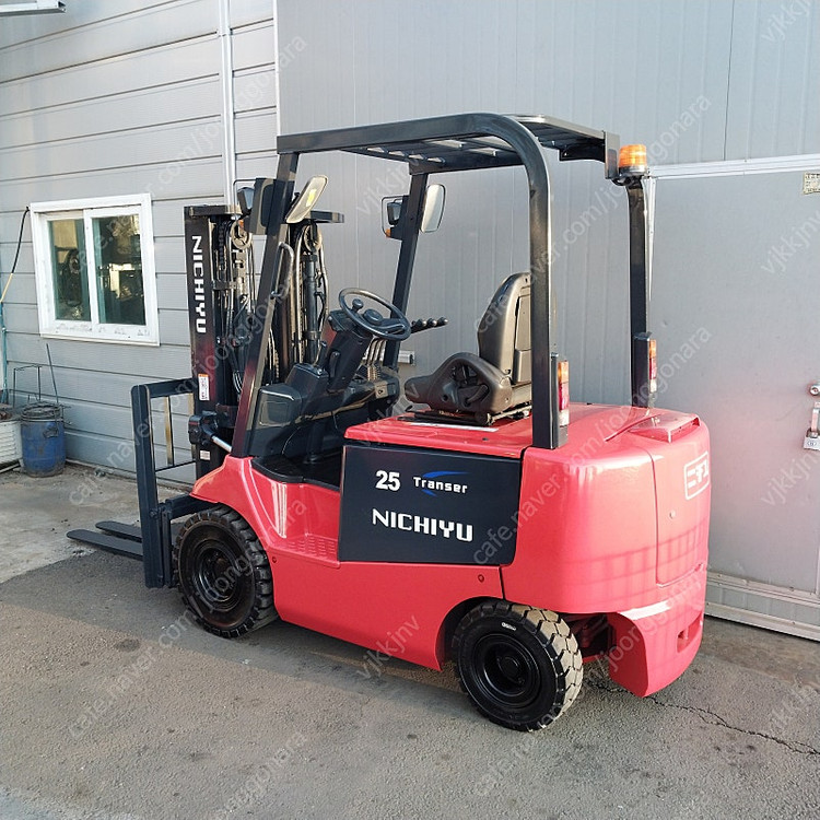 니찌유 전기식 전동지게차 2.5톤 싸이드쉬프트장착 3단4000MM 2019년식 FB25-77[신차수준]전기식 이미지