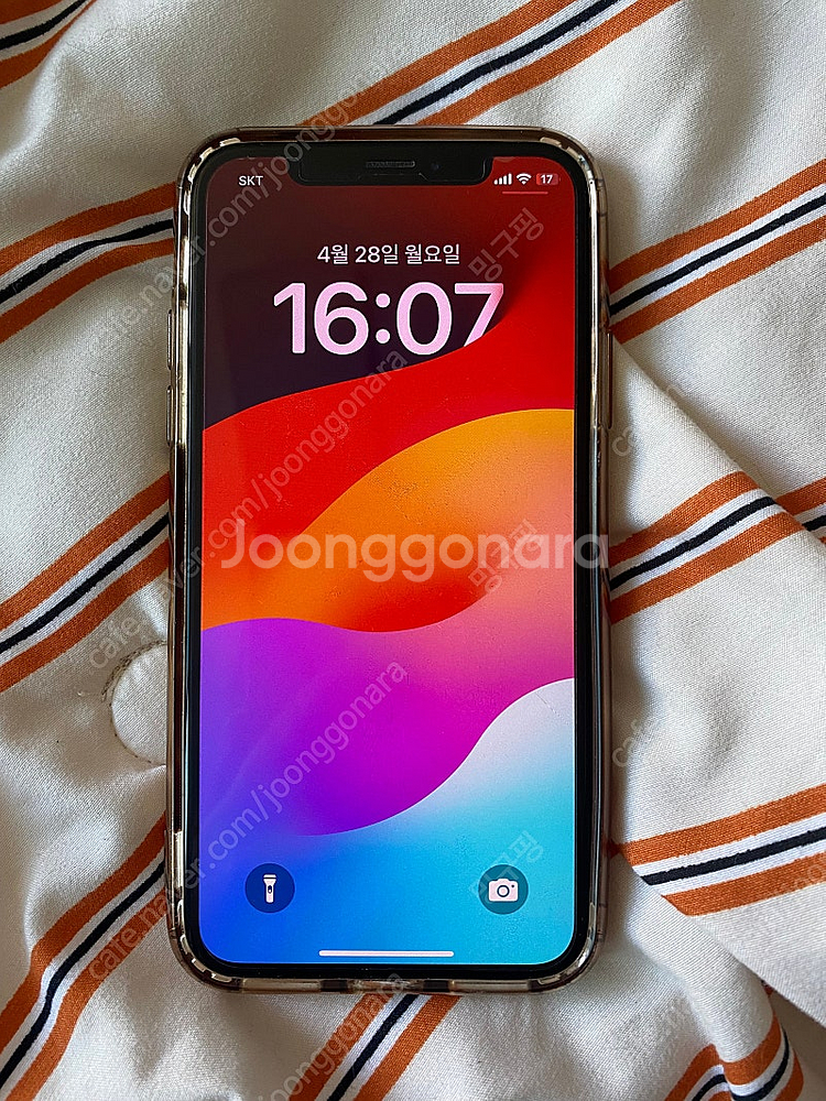 아이폰xs 64기가 화이트--1