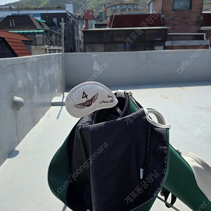 (가격인하) 테일러메이드 골프 P790 4세대 4번 아이언 N.S.PRO 950 NEO S 샤프트 판매합니다!