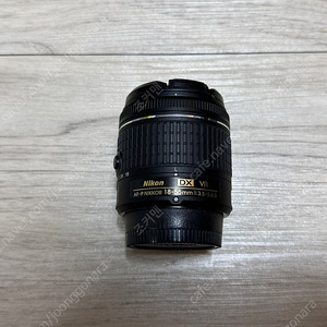 니콘 18-55mm 번들렌즈 신형 팝니다