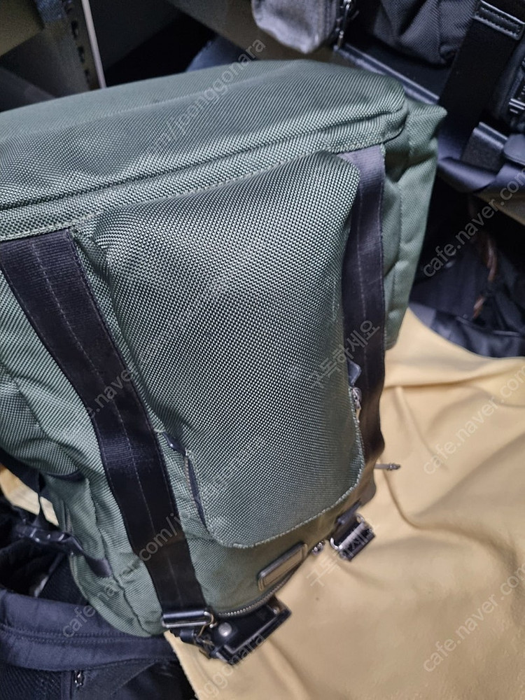 투미 22380SPH 르준백팩 카키 이미지