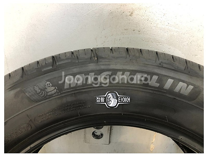 중고타이어 미쉐린 프라이머시 SUV 235/60R18 ...--0