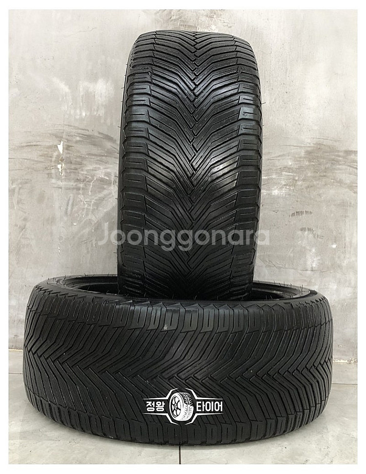 중고타이어 미쉐린 크로스클라이밋2 CC2 245/40R...--1
