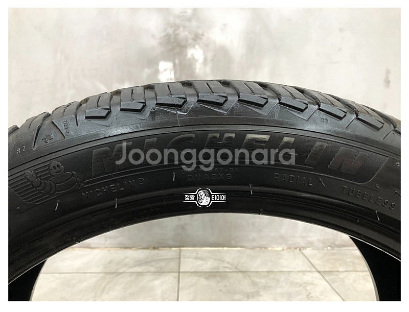 중고타이어 미쉐린 크로스클라이밋2 CC2 245/40R...--3