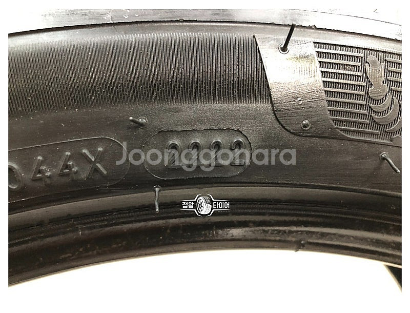 중고타이어 미쉐린 크로스클라이밋2 CC2 245/40R...--5