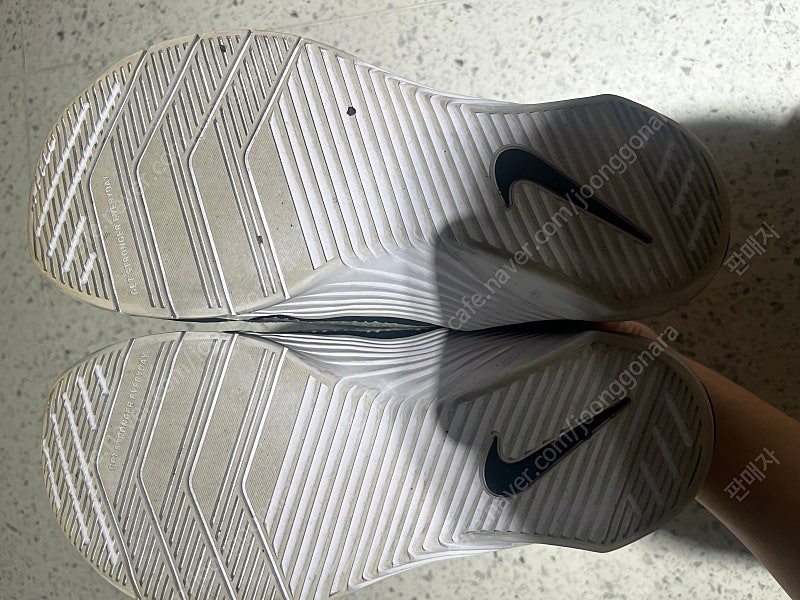 나이키 매트콘6 240 이미지