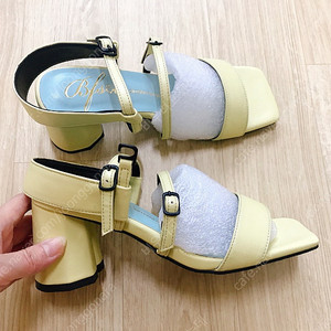 [새상품] BFsole 비에프솔 옐로우 스트랩 샌들