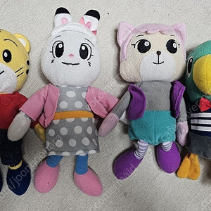 호비와 친구들 판매해요 ^^