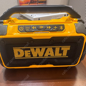 디월트 스피커 DCR011