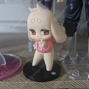 레진피규어 팝니다.