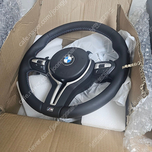 BMW 신형 F바디 핸들