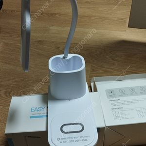무선충전 겸 스텐드