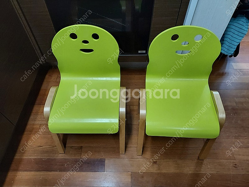 아이의자2개전부 15000원--0