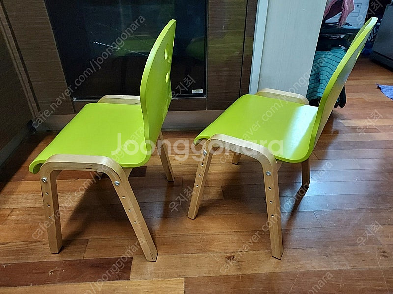 아이의자2개전부 15000원--3