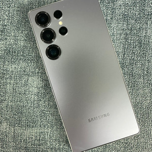 (새상품급) 갤럭시S25울트라 512G 실버 25년 2월개통 127만원 판매해요